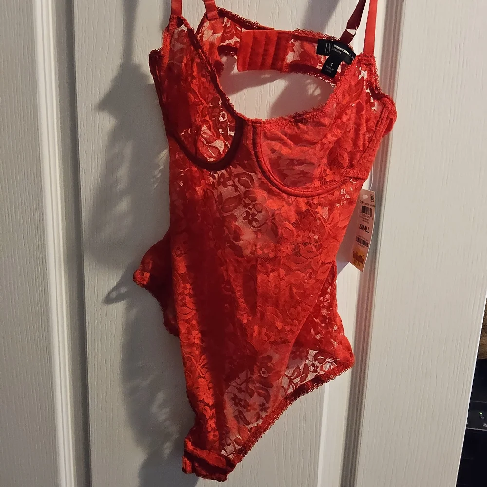 Size Small Intimate Bundle